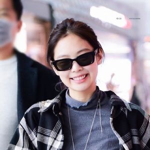 Gentle Monster x Jennie 1996 01 Sunglasses